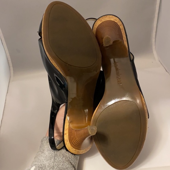 Liz Claiborne black patent look cork sandals 9 - Picture 8 of 8